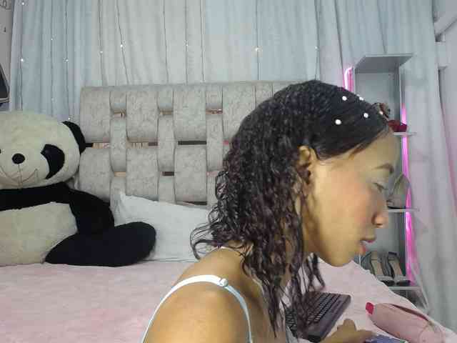 paulina-evans webcam