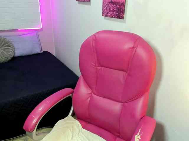 paulina-evans webcam