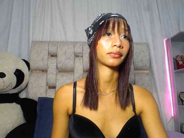 paulina-evans webcam