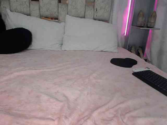 paulina-evans webcam