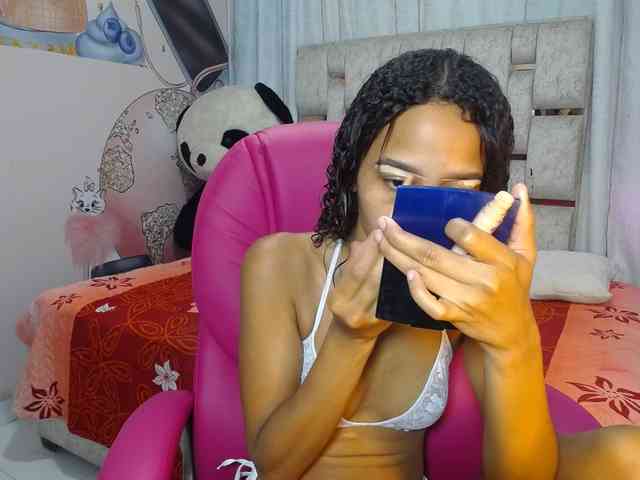 paulina-evans webcam