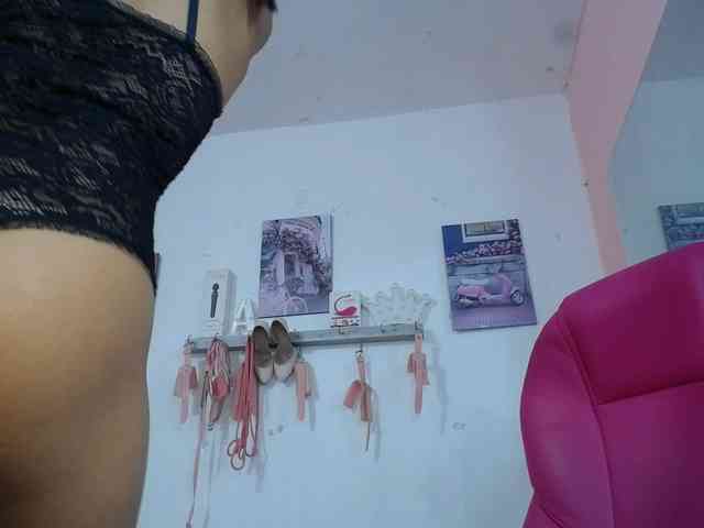 paulina-evans webcam