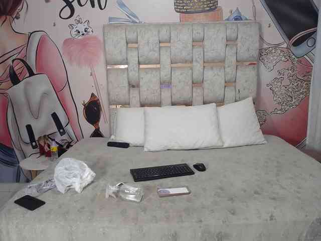 paulina-evans webcam