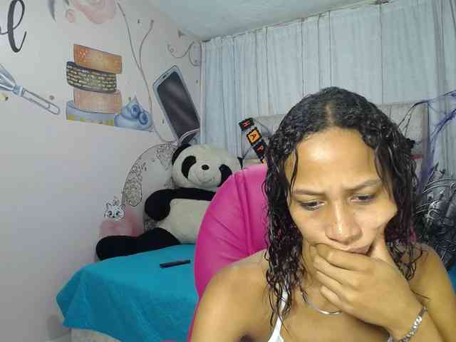 paulina-evans webcam