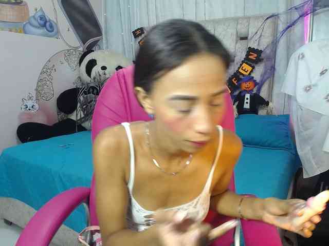 paulina-evans webcam