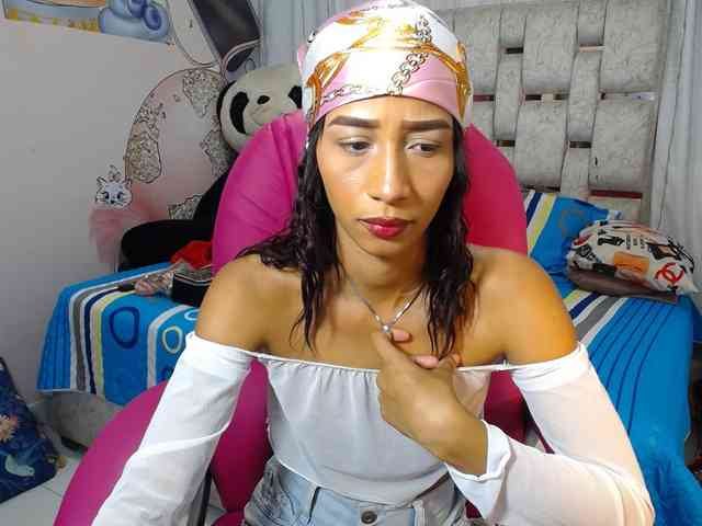 paulina-evans webcam