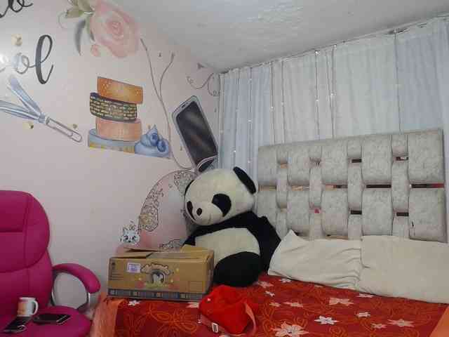 paulina-evans webcam