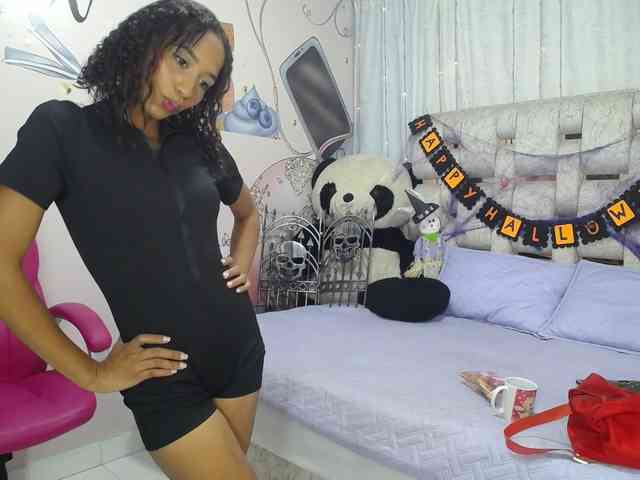 paulina-evans webcam