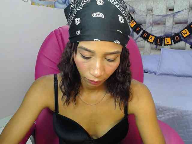 paulina-evans webcam