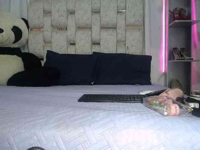 paulina-evans webcam