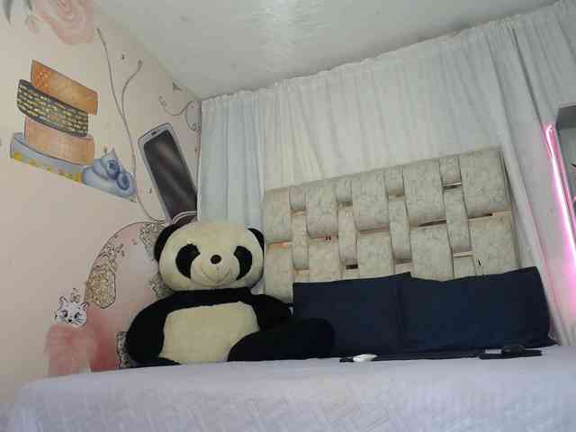 paulina-evans webcam