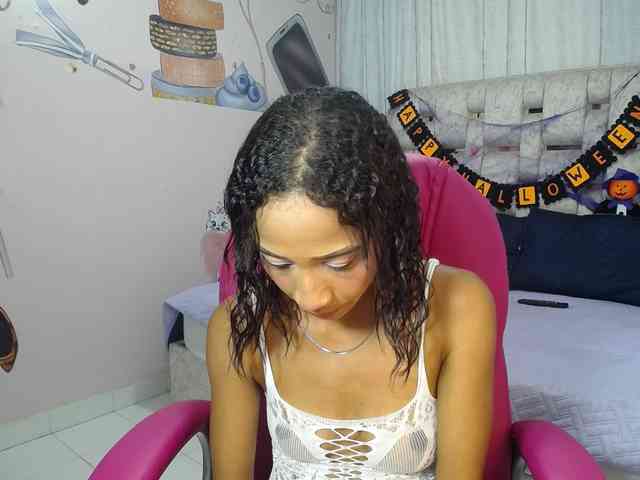 paulina-evans webcam