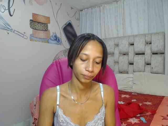 paulina-evans webcam