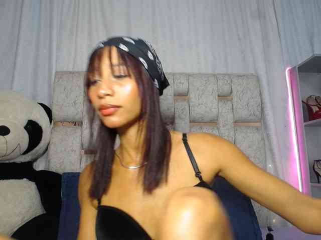 paulina-evans webcam