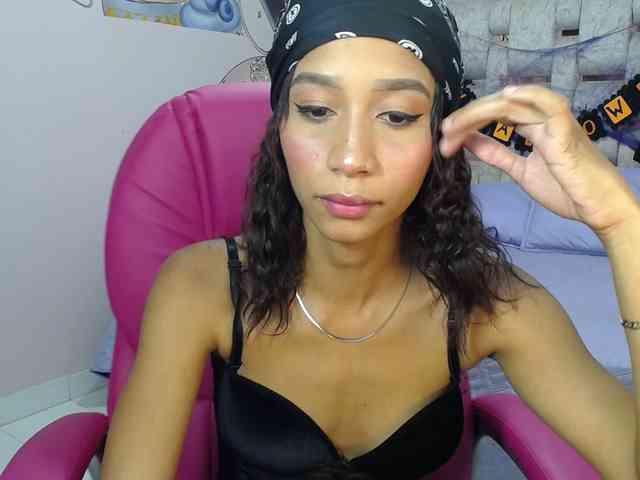 paulina-evans webcam