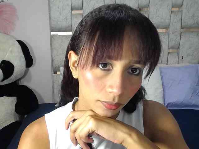 paulina-evans webcam