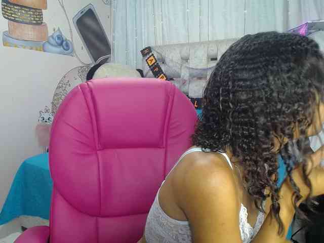 paulina-evans webcam