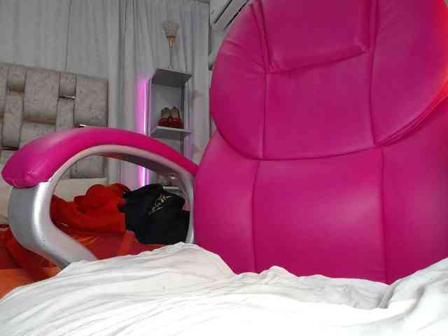 paulina-evans webcam