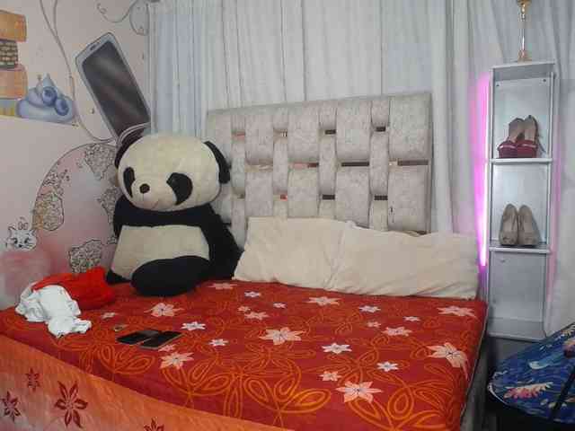 paulina-evans webcam