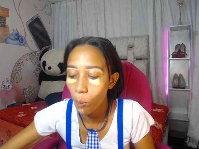 paulina-evans webcam