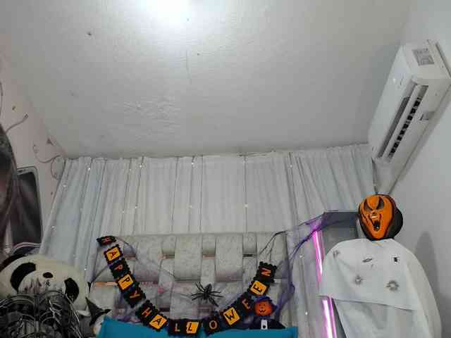 paulina-evans webcam