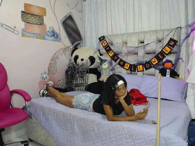 paulina-evans webcam