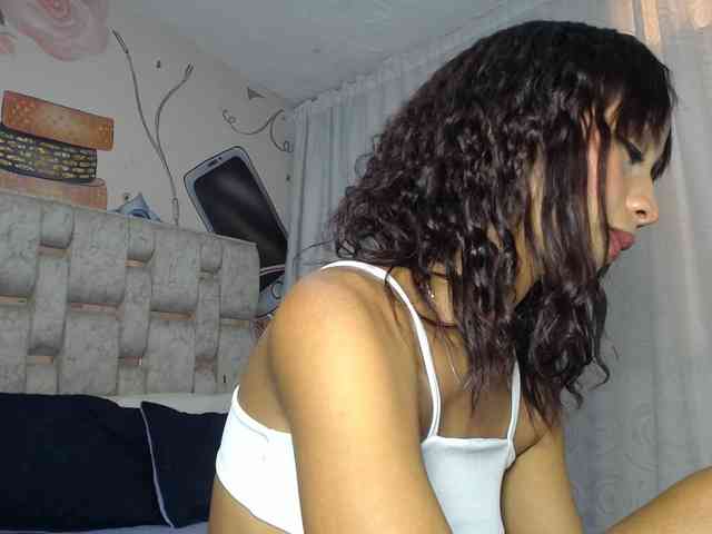 paulina-evans webcam