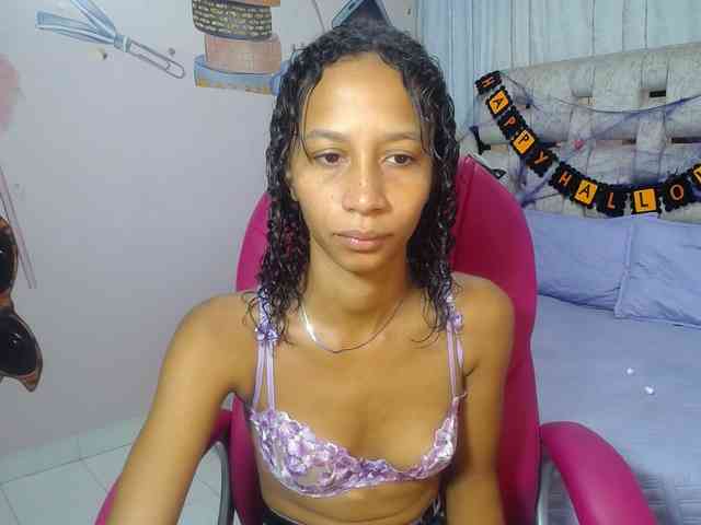 paulina-evans webcam