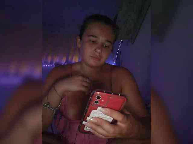 jasminbunny19 webcam