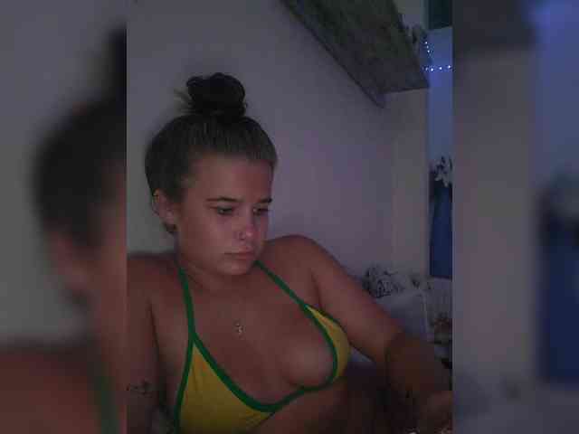 jasminbunny19 webcam