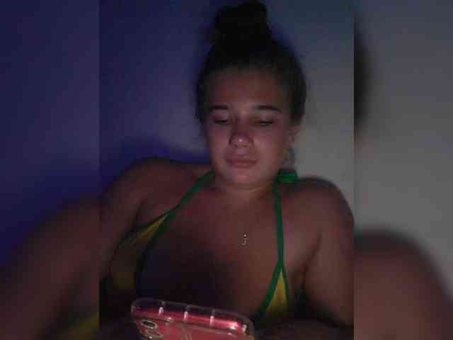 jasminbunny19 webcam