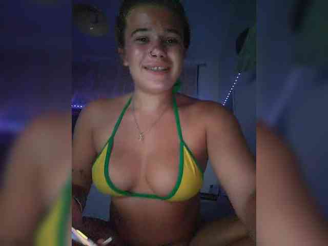 jasminbunny19 webcam