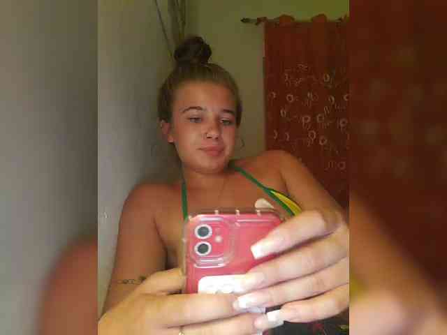 jasminbunny19 webcam