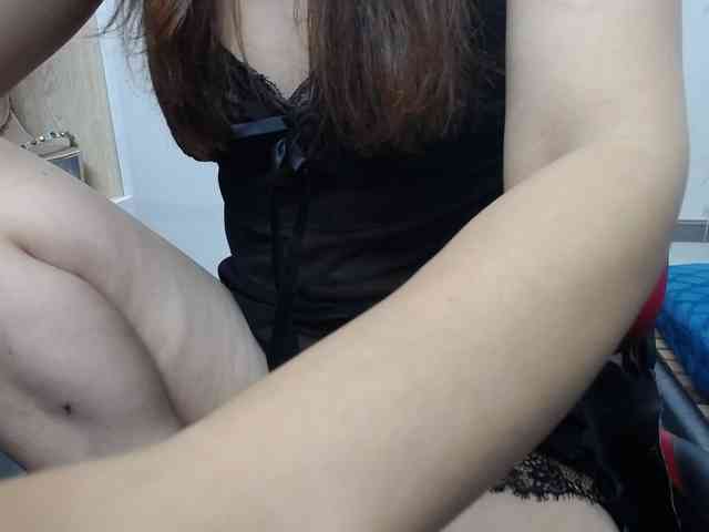 Alice225 webcam