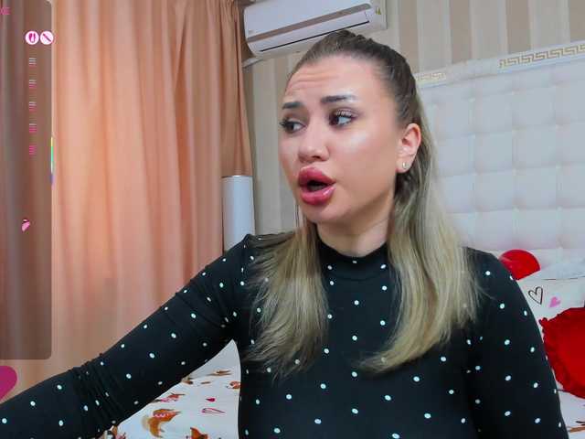 sassyqueen's BongaCams show and profile