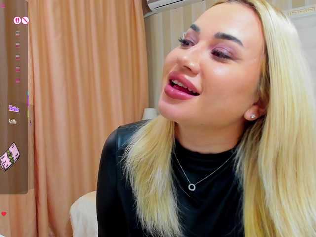 sassyqueen's BongaCams show and profile