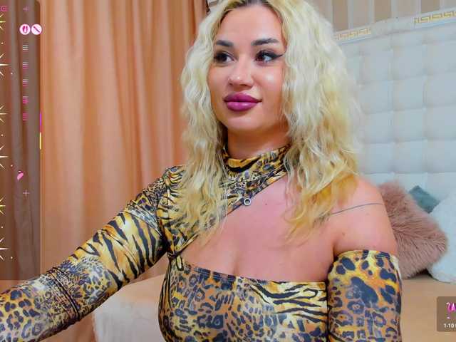 sassyqueen's BongaCams show and profile