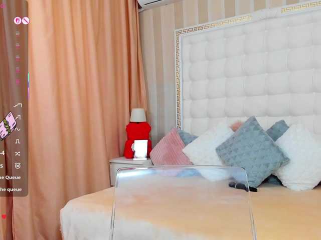 sassyqueen's BongaCams show and profile