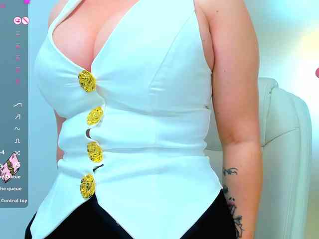 sassyqueen webcam