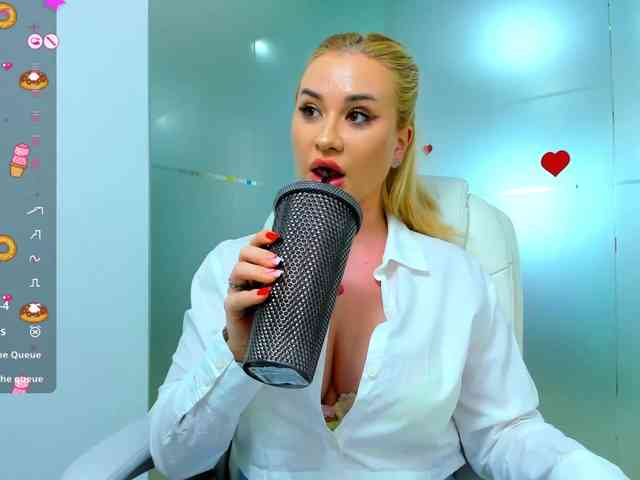 sassyqueen webcam