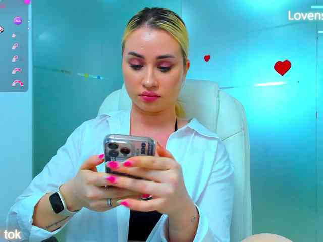 sassyqueen webcam