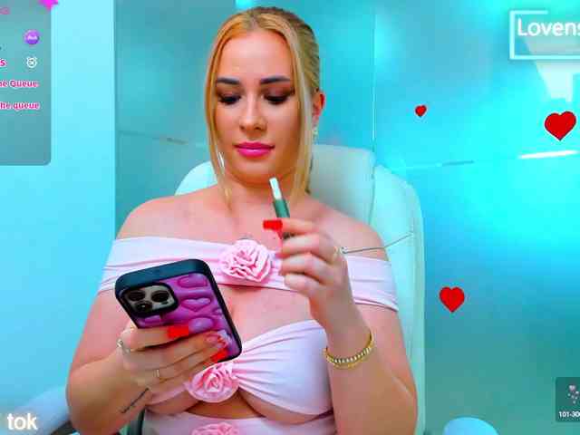 sassyqueen webcam