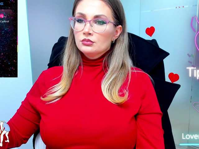 anyarosses's BongaCams show and profile