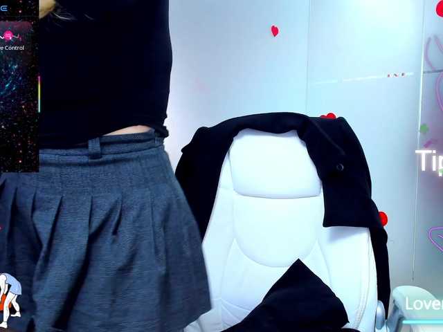 anyarosses's BongaCams show and profile