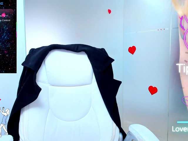 anyarosses's BongaCams show and profile