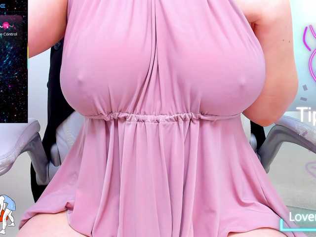 anyarosses's BongaCams show and profile