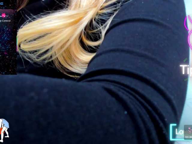 anyarosses's BongaCams show and profile