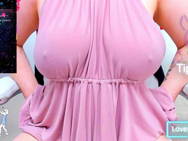 anyarosses's BongaCams show and profile