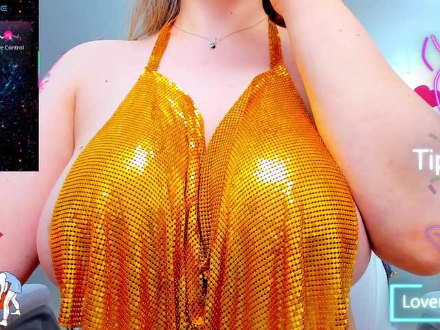 anyarosses's BongaCams show and profile