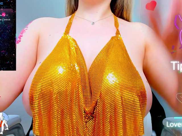 anyarosses's BongaCams show and profile